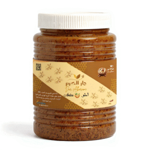 create_a_highquality_studio_photo_of_one (2) أملو